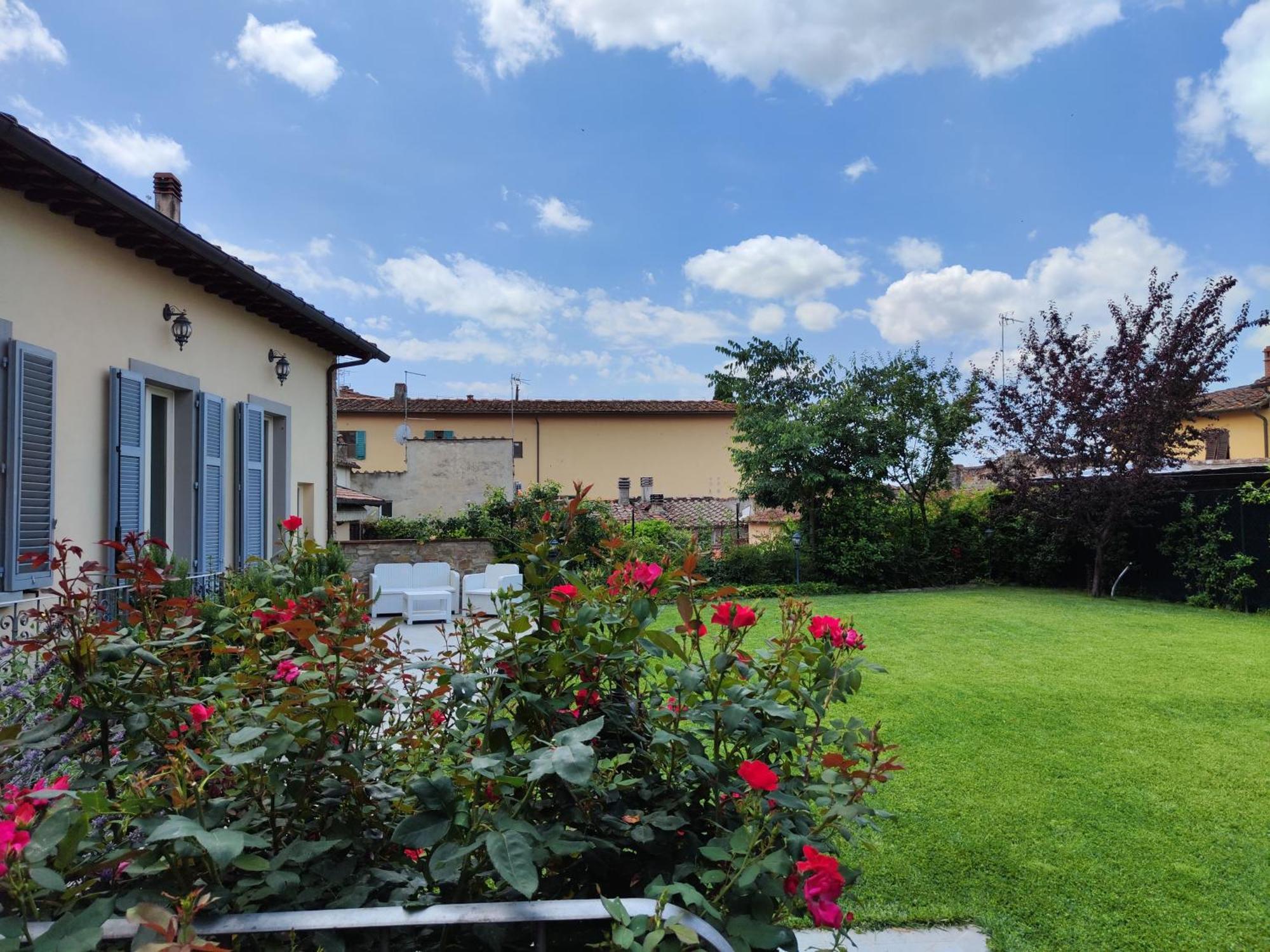 Casa Di Pietro Aretino, Arezzo Centro Storico 4-8 Letti Exterior foto