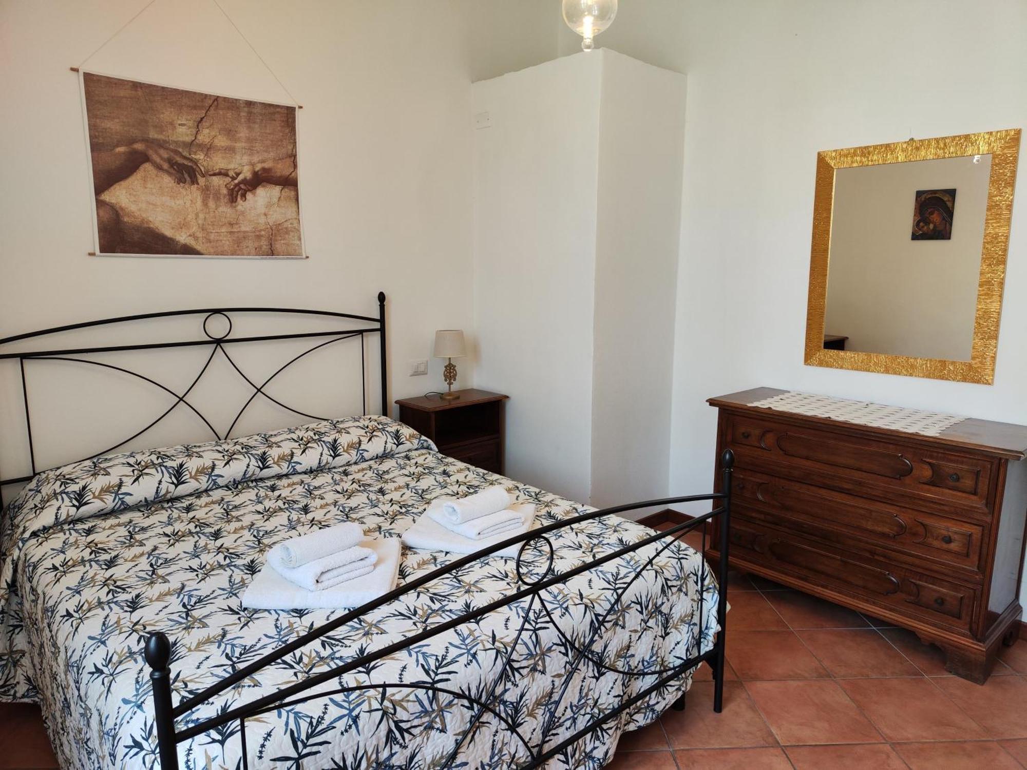 Casa Di Pietro Aretino, Arezzo Centro Storico 4-8 Letti Exterior foto