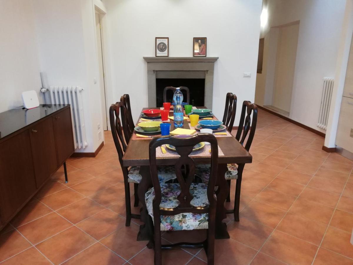 Casa Di Pietro Aretino, Arezzo Centro Storico 4-8 Letti Exterior foto